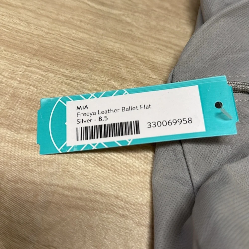 MIA nwt smoke